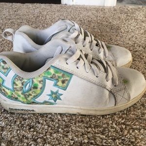 Womens DC skate shoes